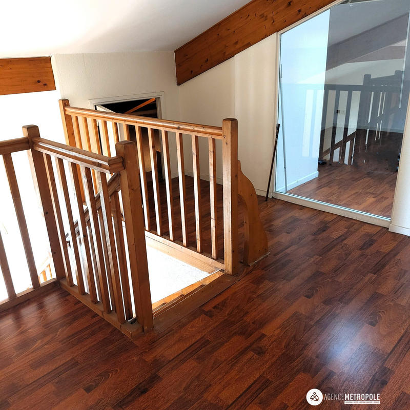 Appartement - 140 m² - 6 pièces