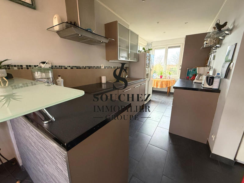 Maison - 102 m² - 6 pièces