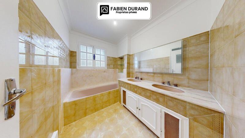 Maison - 148 m² - 7 pièces