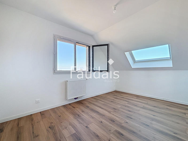 Maison - 136 m² - 7 pièces