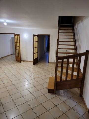 Maison - 204 m² - 7 pièces