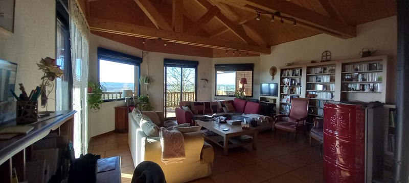 Maison - 173 m² - 5 pièces