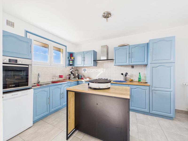 Maison traditionnelle - 105 m² - 6 pièces