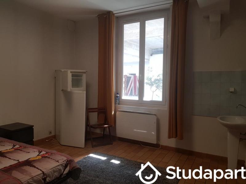 Chambre - 18 m² - 1 pièce