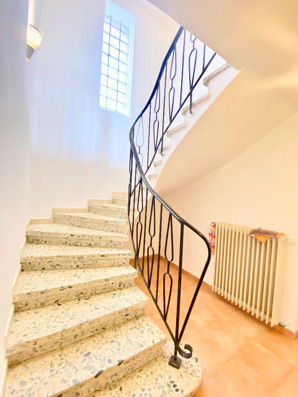 Maison - 194 m² - 8 pièces