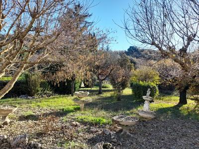 Terrain constructible - 664 m²