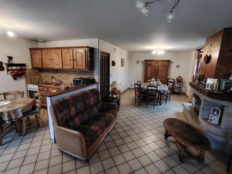 Maison - 80 m² - 5 pièces