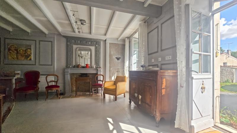 Maison en pierre - 156 m² - 4 pièces