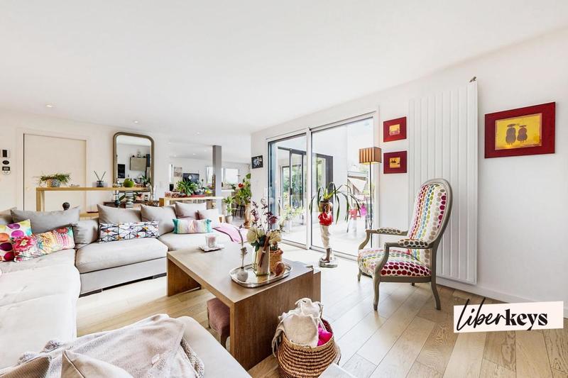 Maison d'architecte - 150 m² - 6 pièces