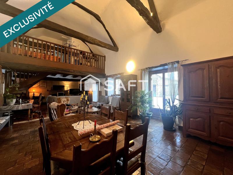 Propriété - 142 m² - 6 pièces