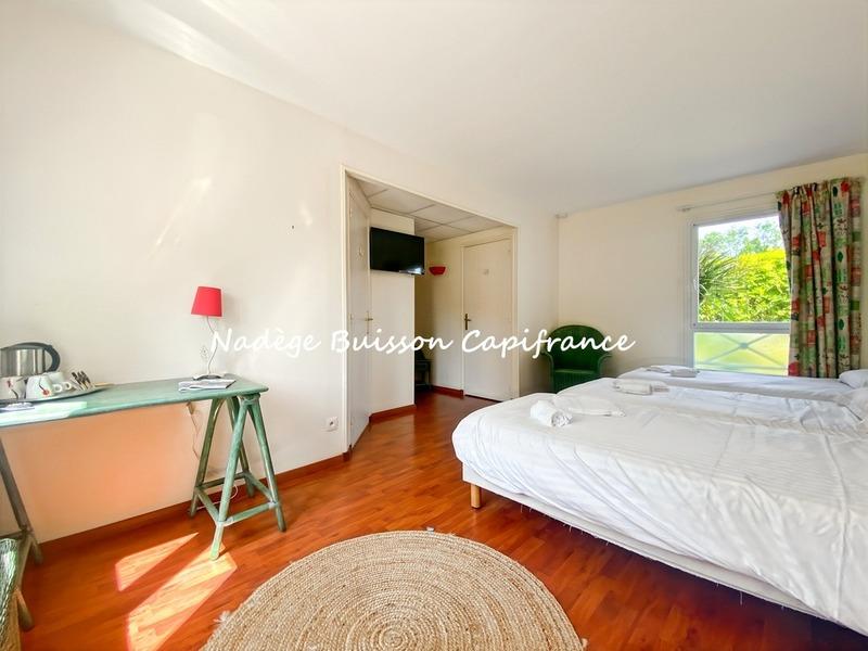 Immeuble - 94 m² - 4 pièces