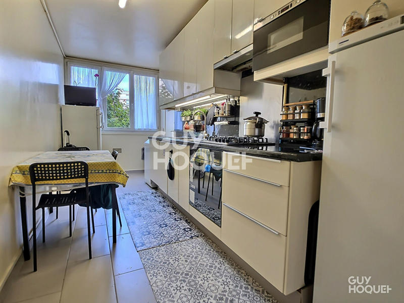 Appartement - 65 m² - 3 pièces
