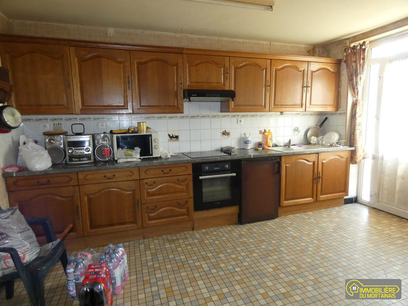 Maison - 90 m² - 5 pièces