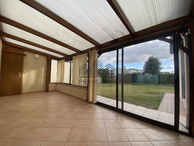 Maison - 92 m² - 4 pièces