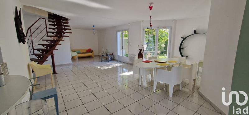 Maison - 166 m² - 6 pièces
