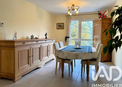 Maison - 100 m² - 4 pièces