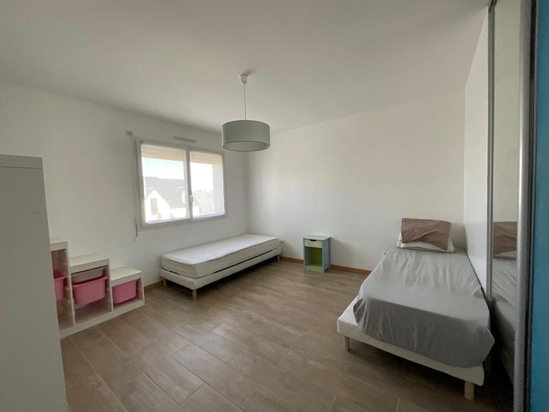 Maison - 181 m² - 8 pièces