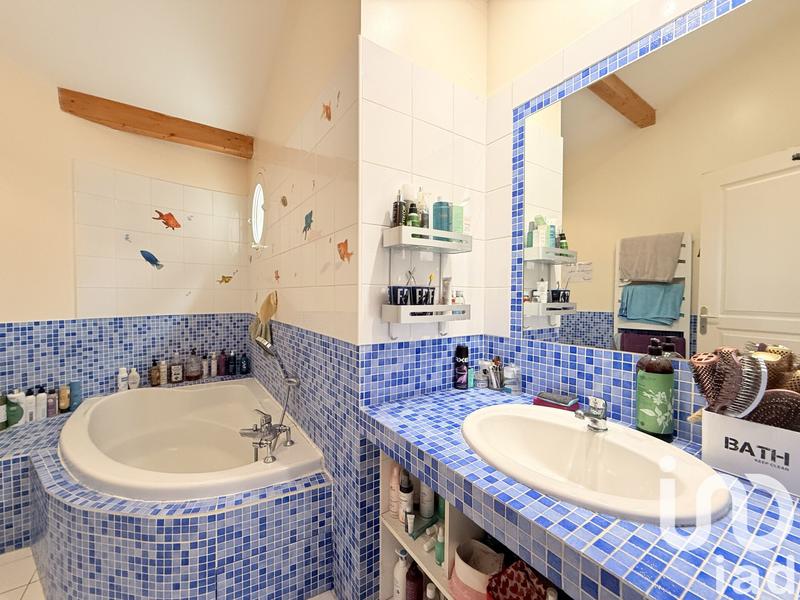 Maison de maîtres - 210 m² - 9 pièces