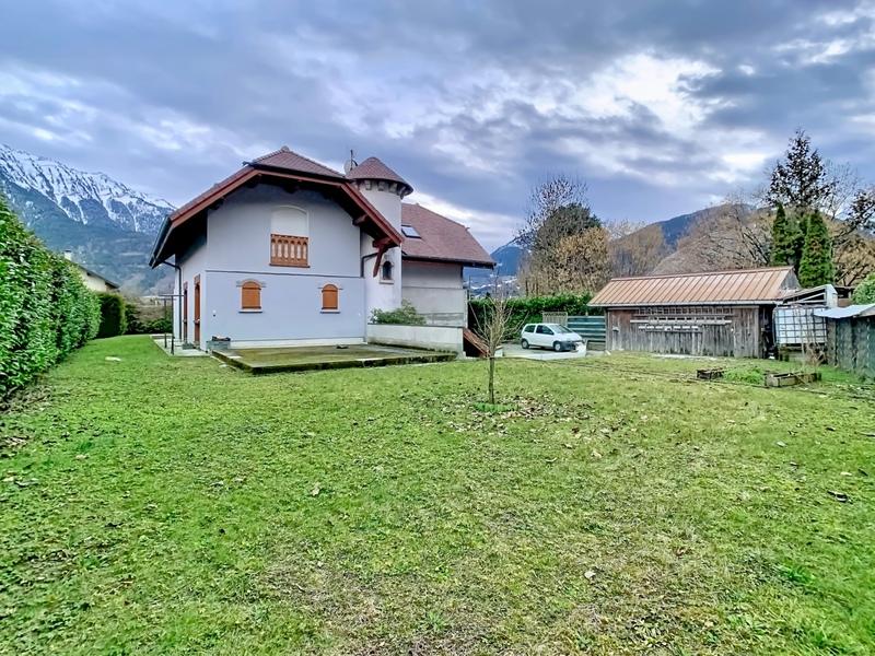 Maison - 193 m² - 5 pièces