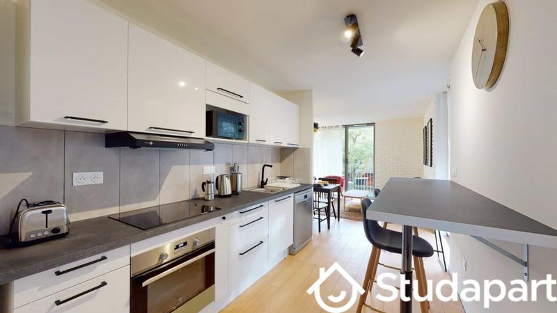 Chambre - 9 m² - 1 pièce