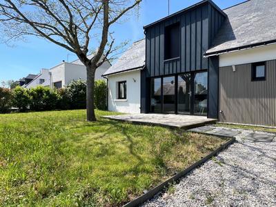 Maison - 112 m² - 4 pièces