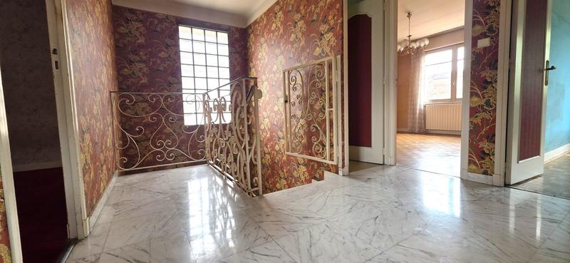 Maison - 163 m² - 6 pièces