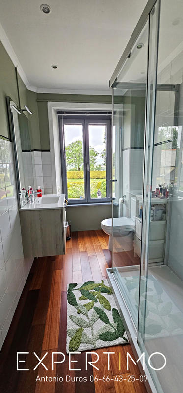 Maison - 138 m² - 7 pièces