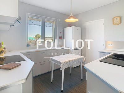 Appartement - 87 m² - 3 pièces