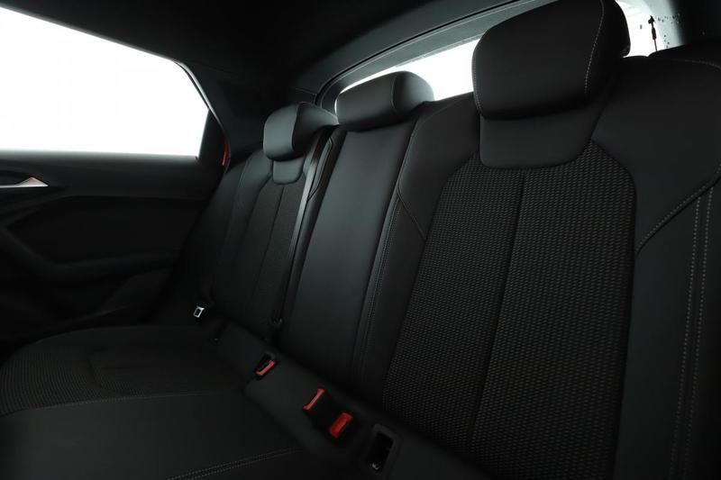 Audi A1 sportback 30 Tfsi s line s tronic 7 116 ch