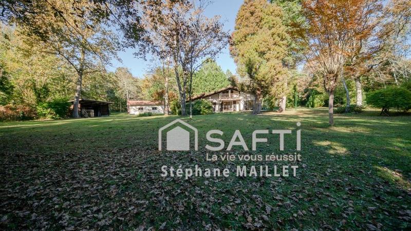 Maison - 160 m² - 7 pièces