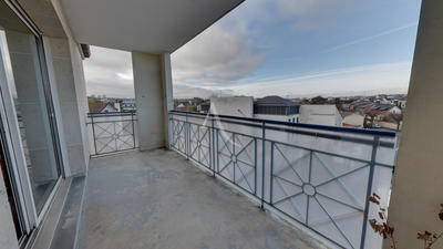 Appartement - 115 m² - 5 pièces