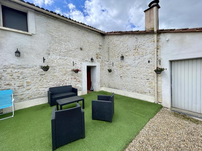 Maison - 187 m² - 5 pièces