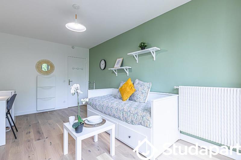 Chambre - 10 m² - 1 pièce