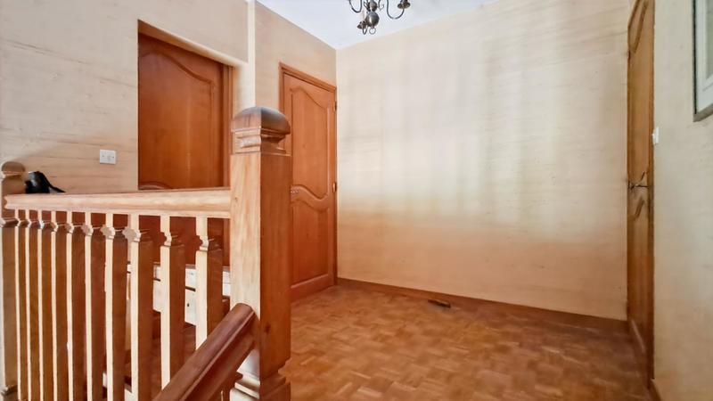 Maison - 165 m² - 6 pièces