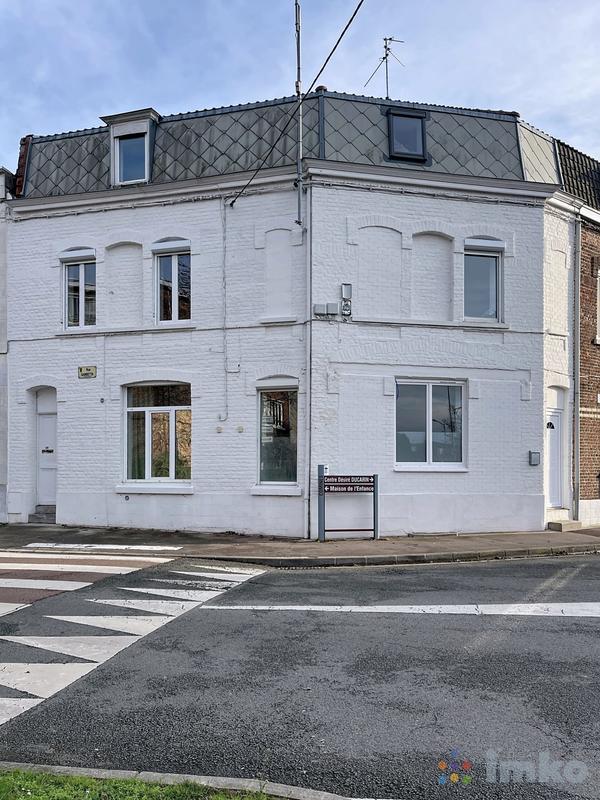 Maison - 157 m² - 7 pièces