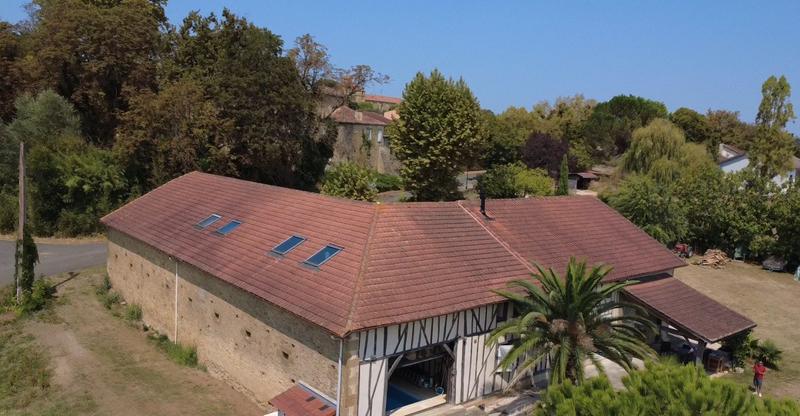 Maison ancienne - 300 m² - 10 pièces