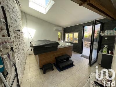 Maison - 400 m² - 15 pièces