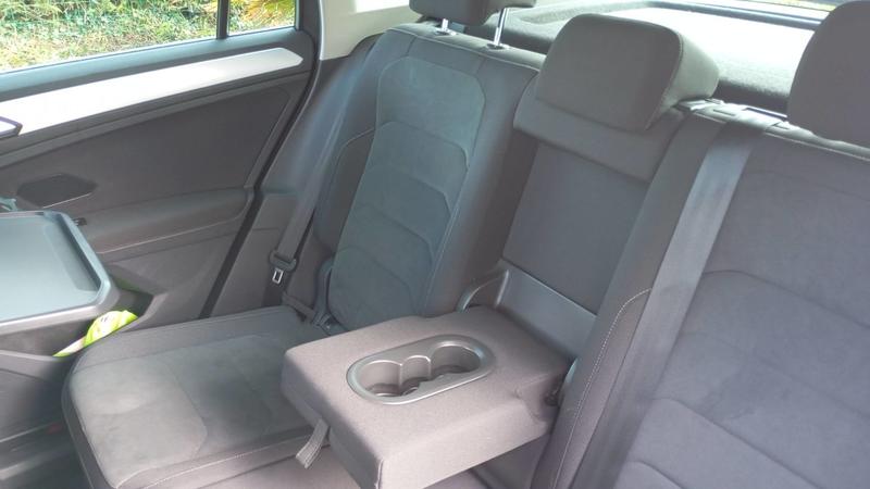 Volkswagen Tiguan 1.5 Tsi 150 Dsg7 Black R-Line - Automatique