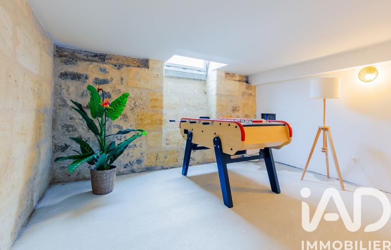 Maison - 179 m² - 8 pièces