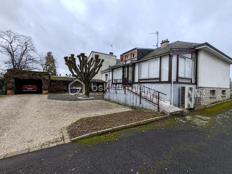 Maison - 159 m² - 6 pièces