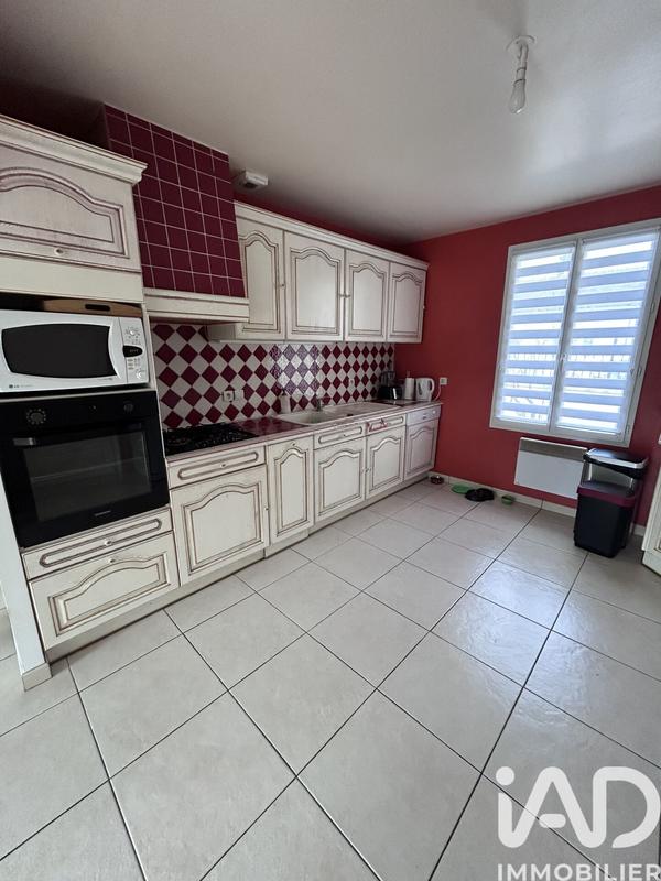 Maison - 93 m² - 4 pièces