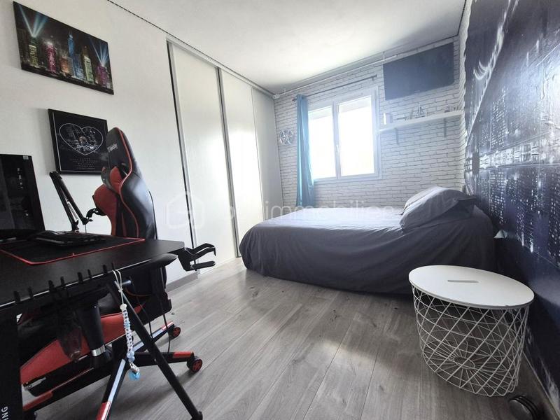 Maison - 150 m² - 4 pièces