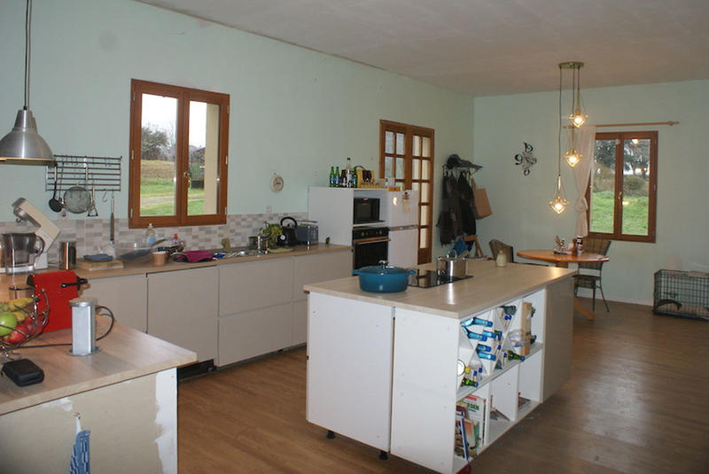 Villa - 200 m² - 6 pièces