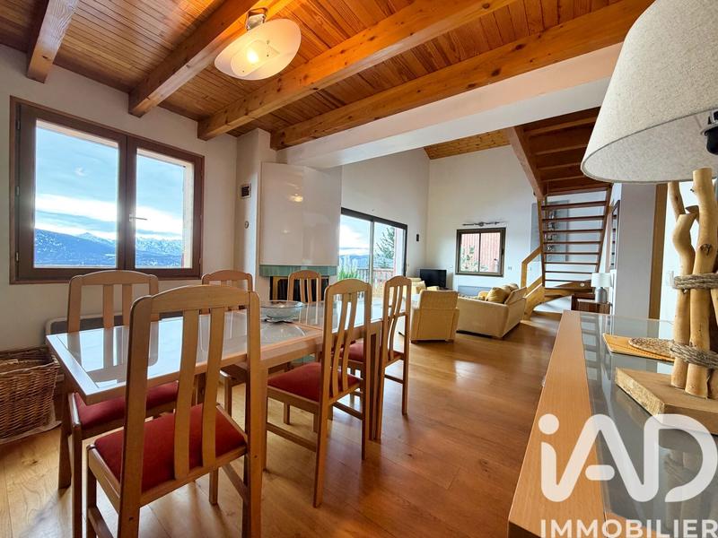 Châlet - 130 m² - 7 pièces