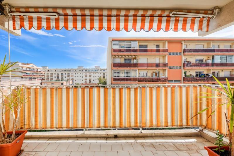 Appartement - 108 m² - 4 pièces