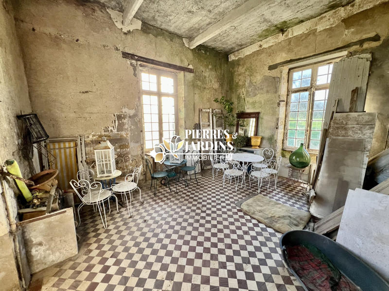 Château - 260 m² - 10 pièces