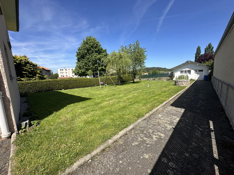 Maison - 139 m² - 6 pièces