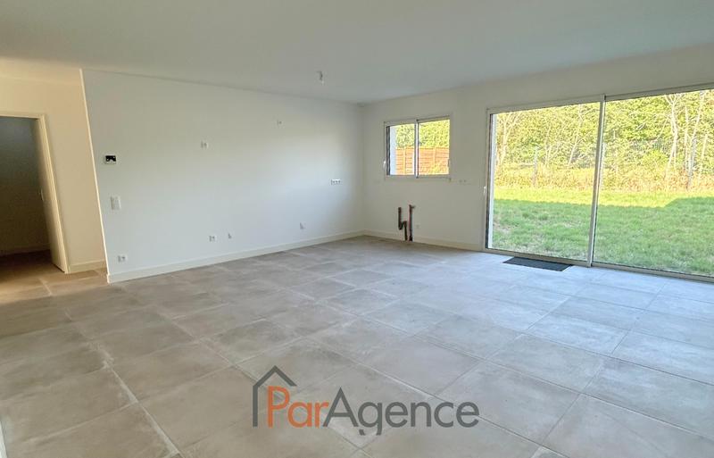 Maison - 122 m² - 4 pièces