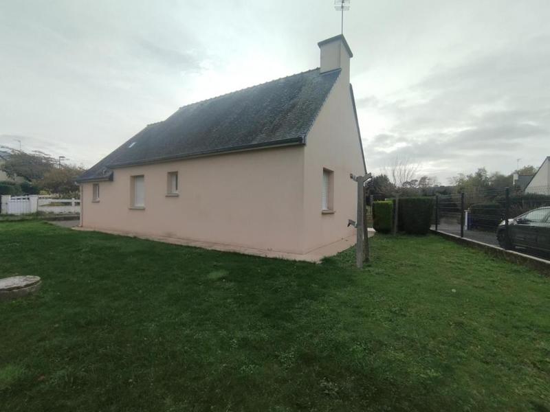 Maison traditionnelle - 90 m² - 4 pièces