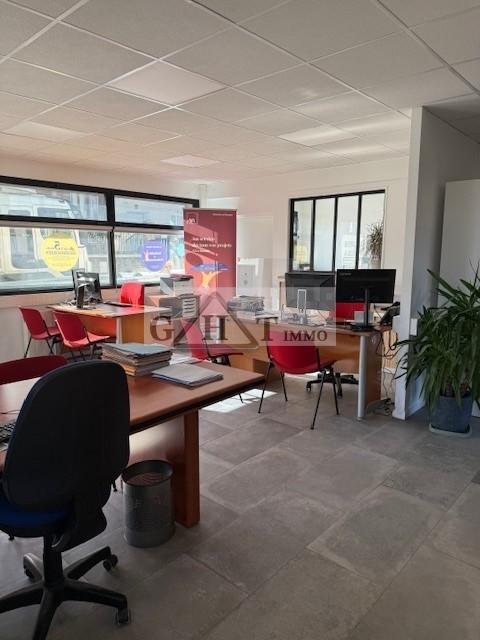 Local commercial - 160 m²